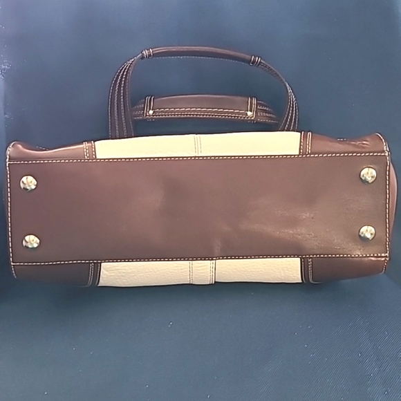 Coach - Hamptons pebble leather satchel - Picture 4 of 15